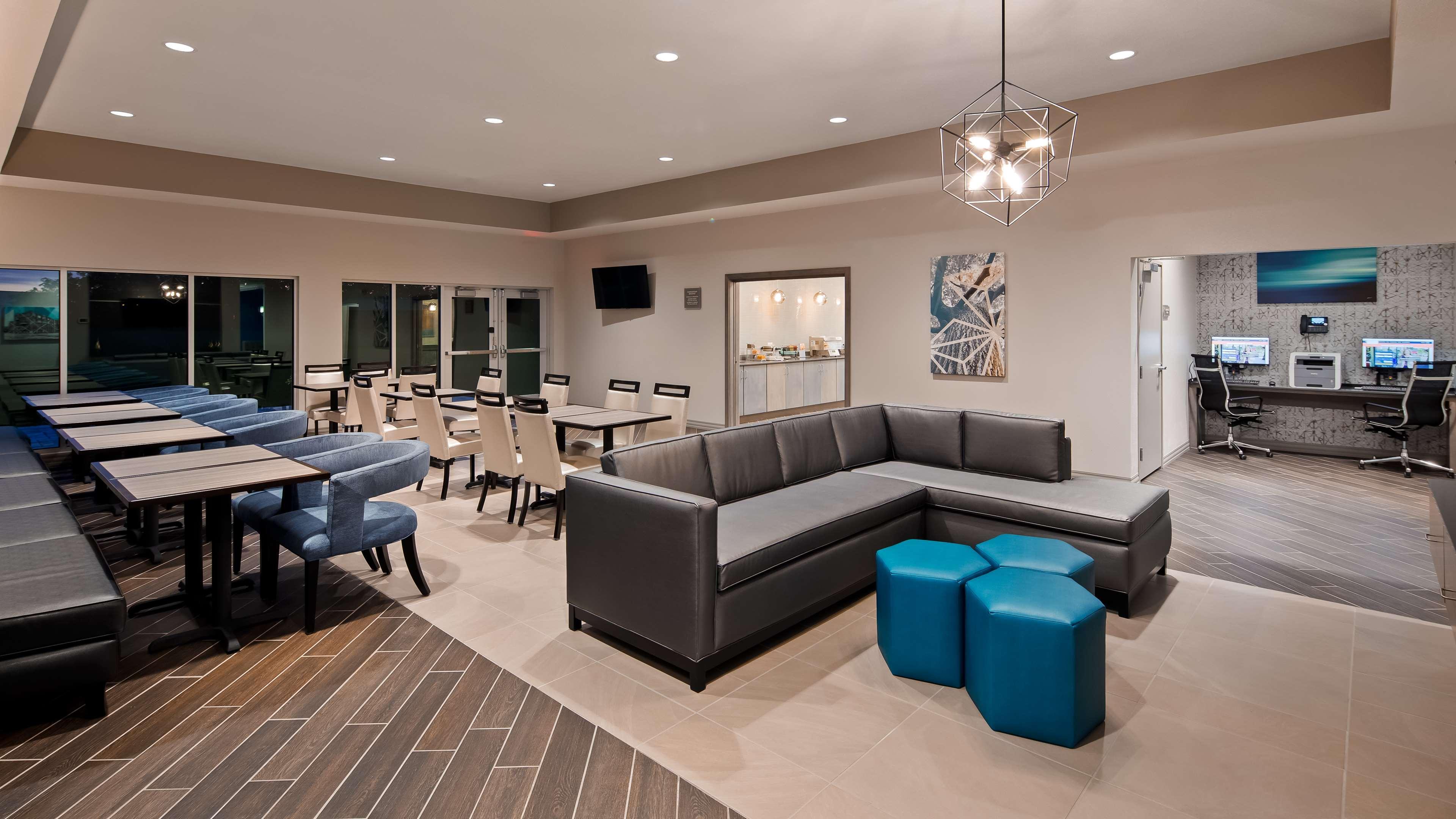 Best Western Plus North Platte Inn & Suites Εξωτερικό φωτογραφία