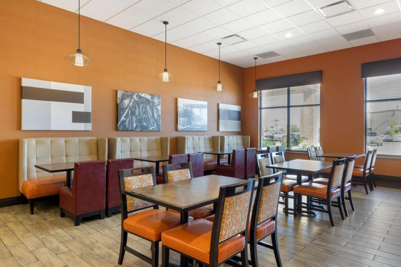 Best Western Plus North Platte Inn & Suites Εξωτερικό φωτογραφία